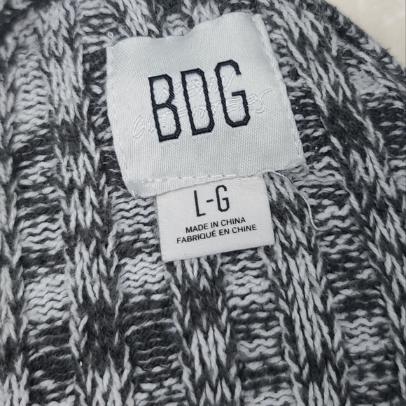 Urban Outfitters BDG Kellan Button Down Cardigan L - Picture 7 of 9